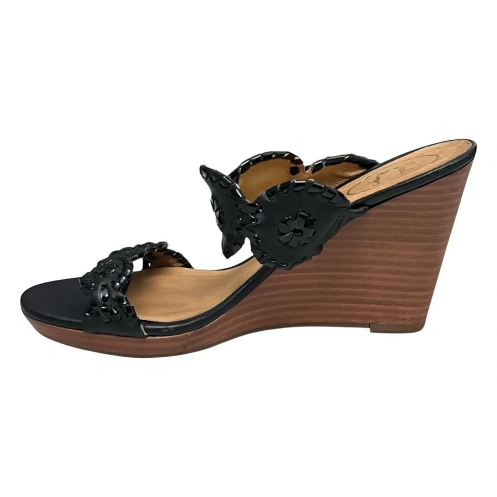 Jack Rogers Luccia Wedge Sandals Black Leather Medallion 6.5M